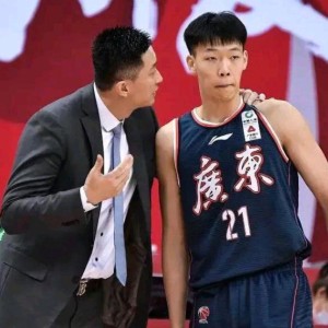 半岛体育app下载-CBA消息！广东大将开启康复训练，杨鸣收到执教邀请，孙铭徽复出